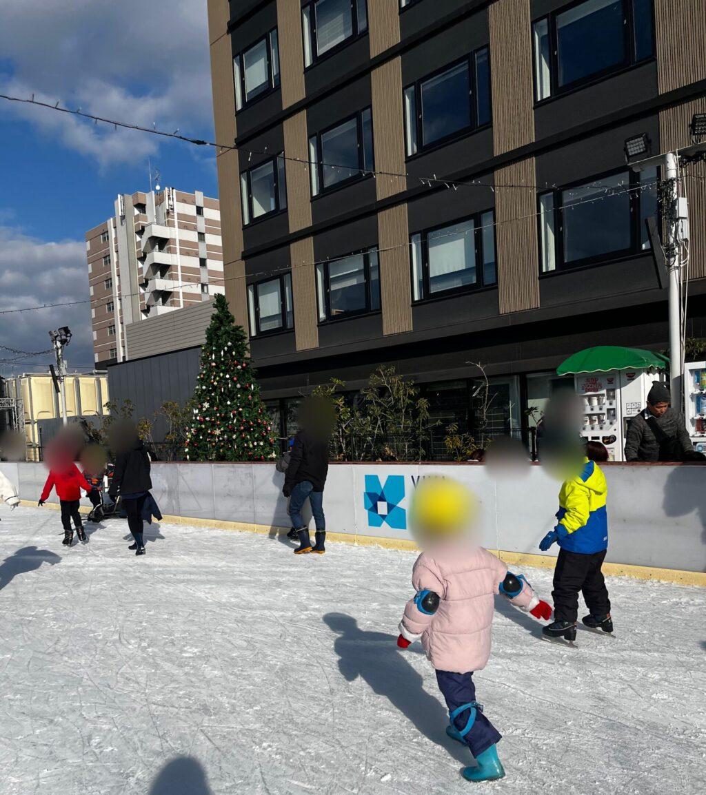 ビバスクエア京都のアイススケートリンク